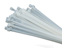 Opaska zaciskowa biała 920 mm gr 9mm 100szt